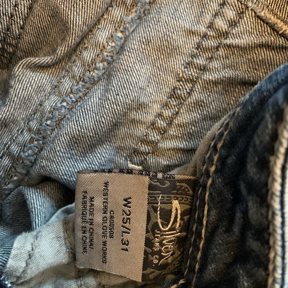 Jeans - Picture 3 of 3